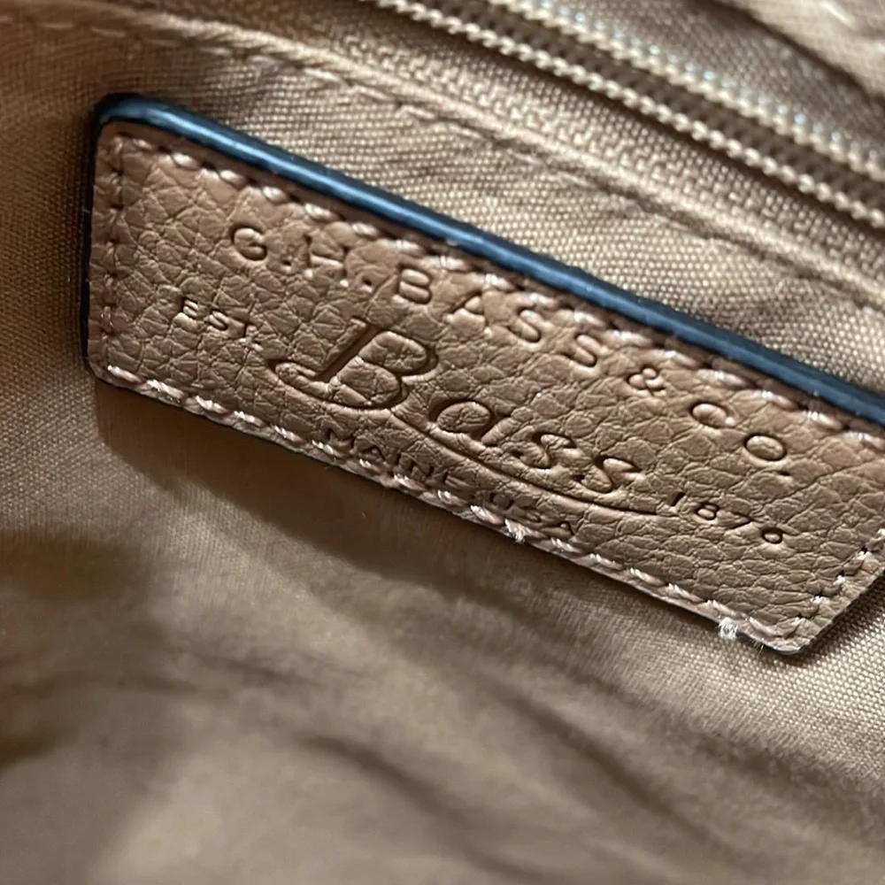 G.H BASS & CO Bag - Picture 10 of 14